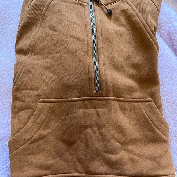 Lululemon Scuba Oversized 1/2 Zip Hoodie
Copper Brown - Picture 4 of 8